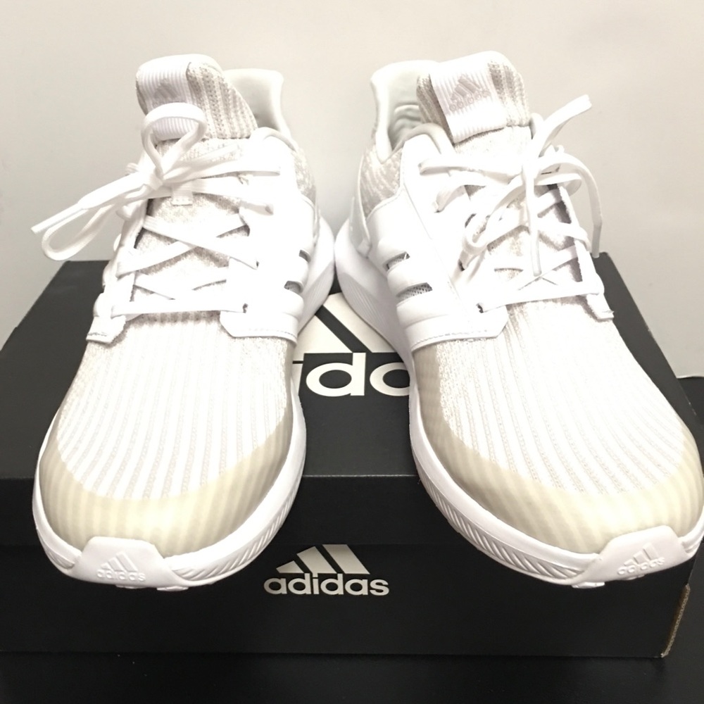 Adidas shoes sz6.5